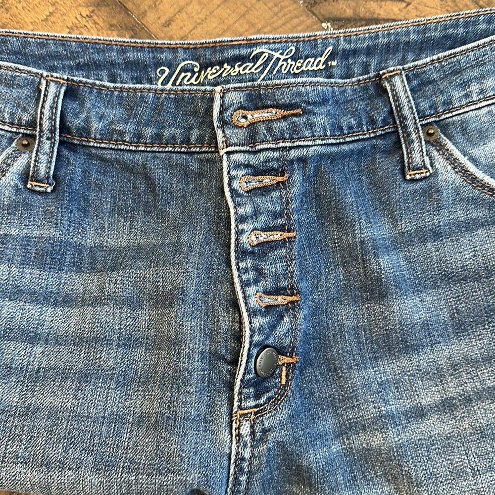 Universal Thread Button-Fly Jean Shorts 16/33r - image 3